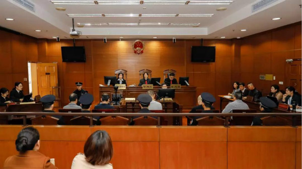 上海宫某非法集资诈骗案判决书,上海最近判决集资诈骗案