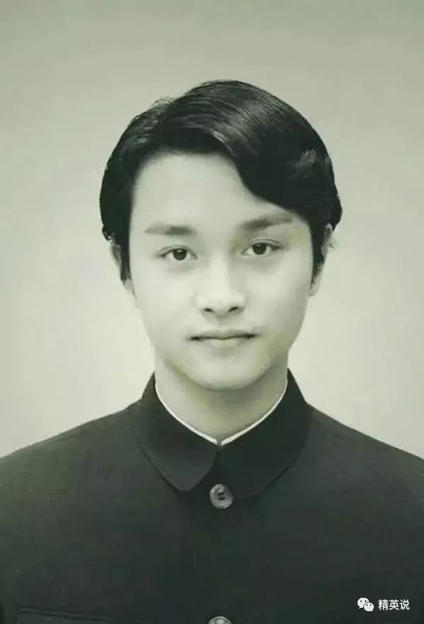 张国荣离开17年的照片,张国荣逝去的一代巨星