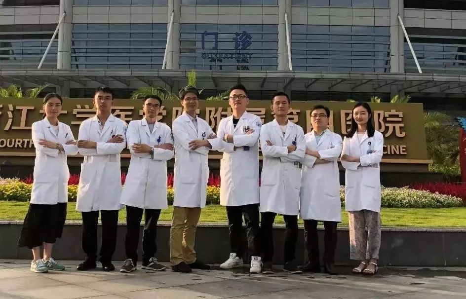 发了一张自拍给男朋友,给相亲对象发照片要不要开美颜