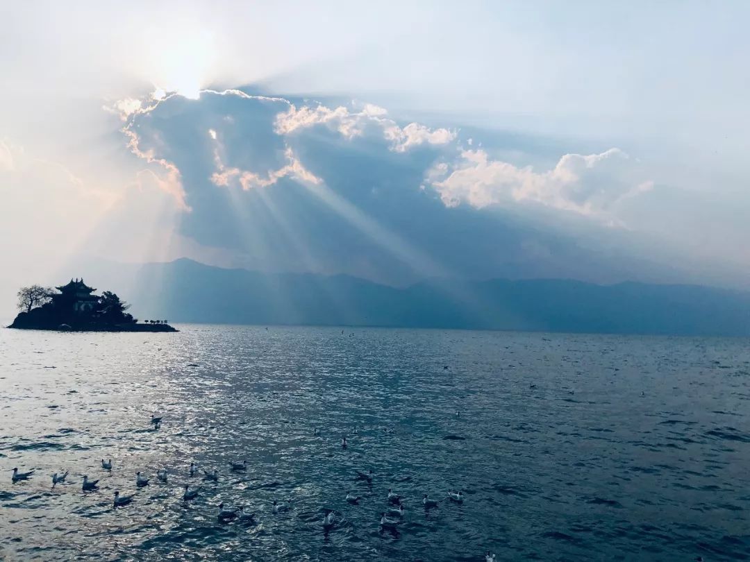 最适合清明旅行的20个地方,清明小长假适合哪里旅游