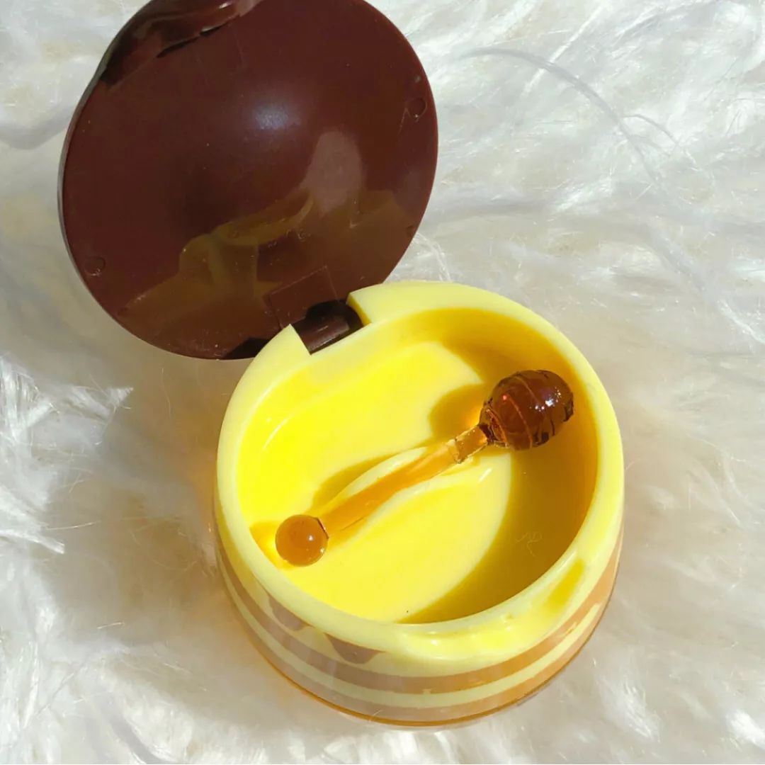 对口红买买买的你,可能对这些神仙颜值唇膏的力量一无所知!