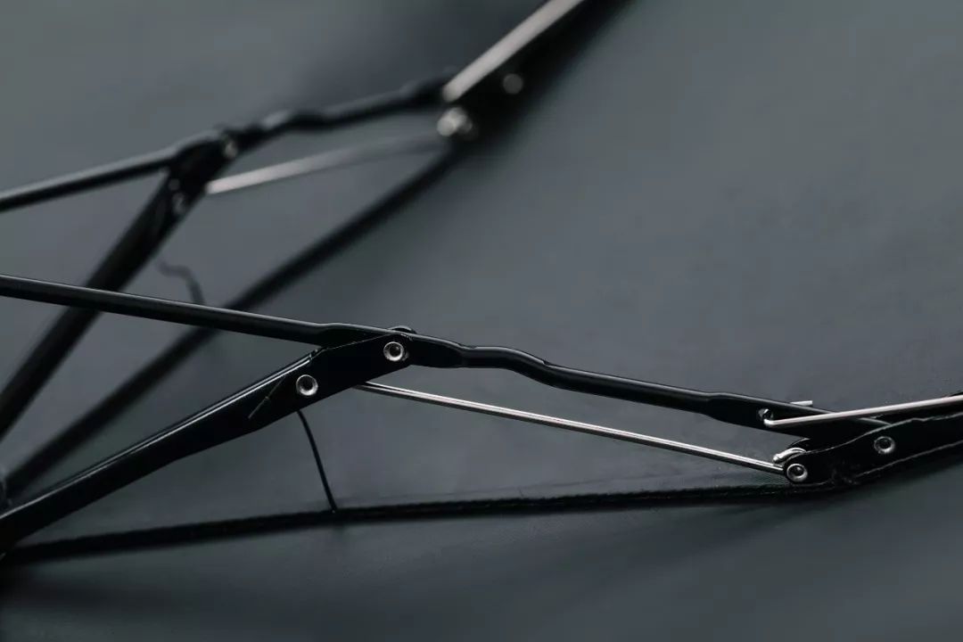 比苹果小的伞,迷你太阳伞防紫外线比手机还小