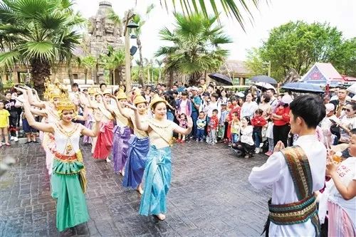 壮族三月三八桂嘉年华文化旅游,广西壮族三月三八桂嘉年华视频