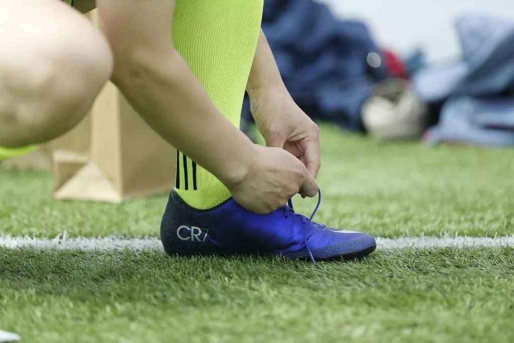 鸣锣开赛,鸣锣开市时刻中国公募