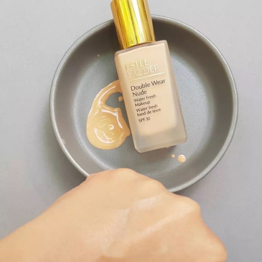 教你怎么画超薄的底妆,黄黑皮怎样画出自然底妆