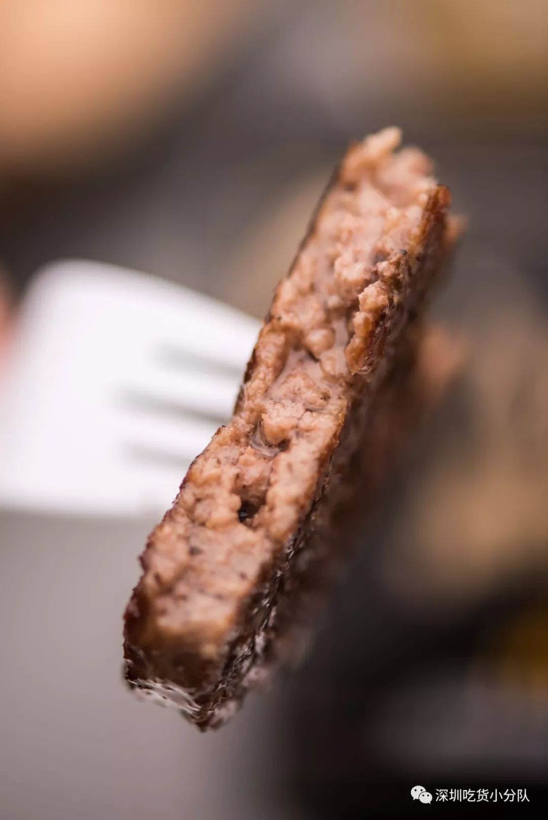 麦当劳黑金汉堡怎么样,麦当劳黑金安格斯卡路里