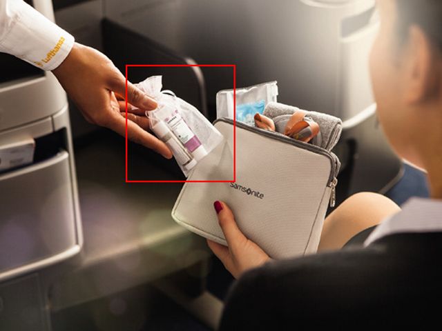 推荐涂到唇上水嘟嘟的唇膏,涂上嘴特别水润显色的唇膏