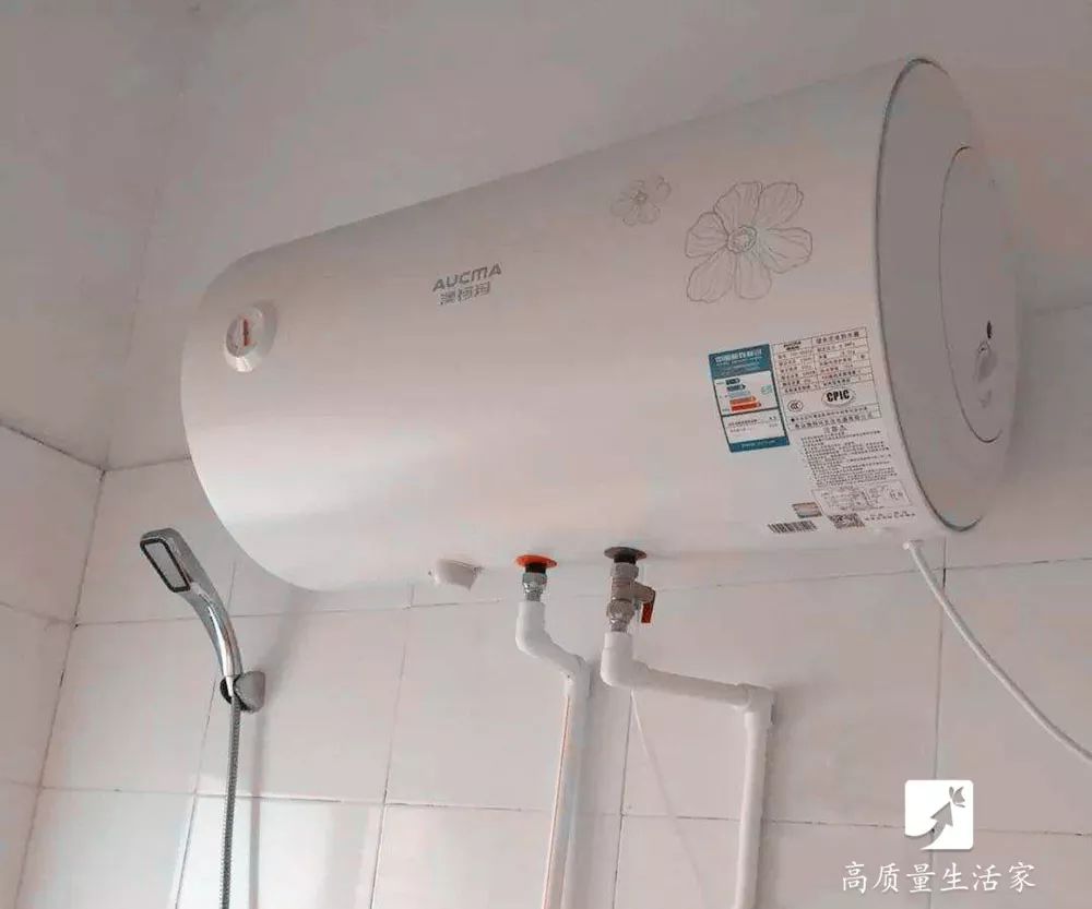 洗完澡热水器要不要关掉?看完才知道电费白交了！