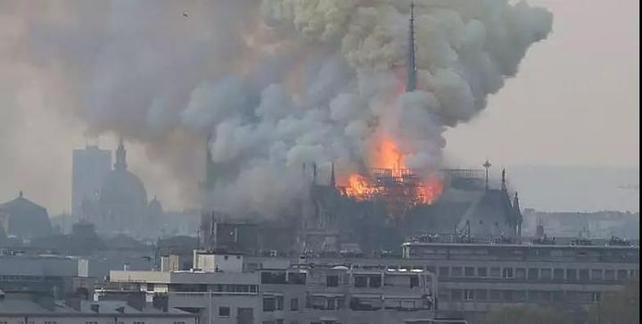 巴黎圣母院大火！这些温州人赶去，目睹遗迹最后面貌
