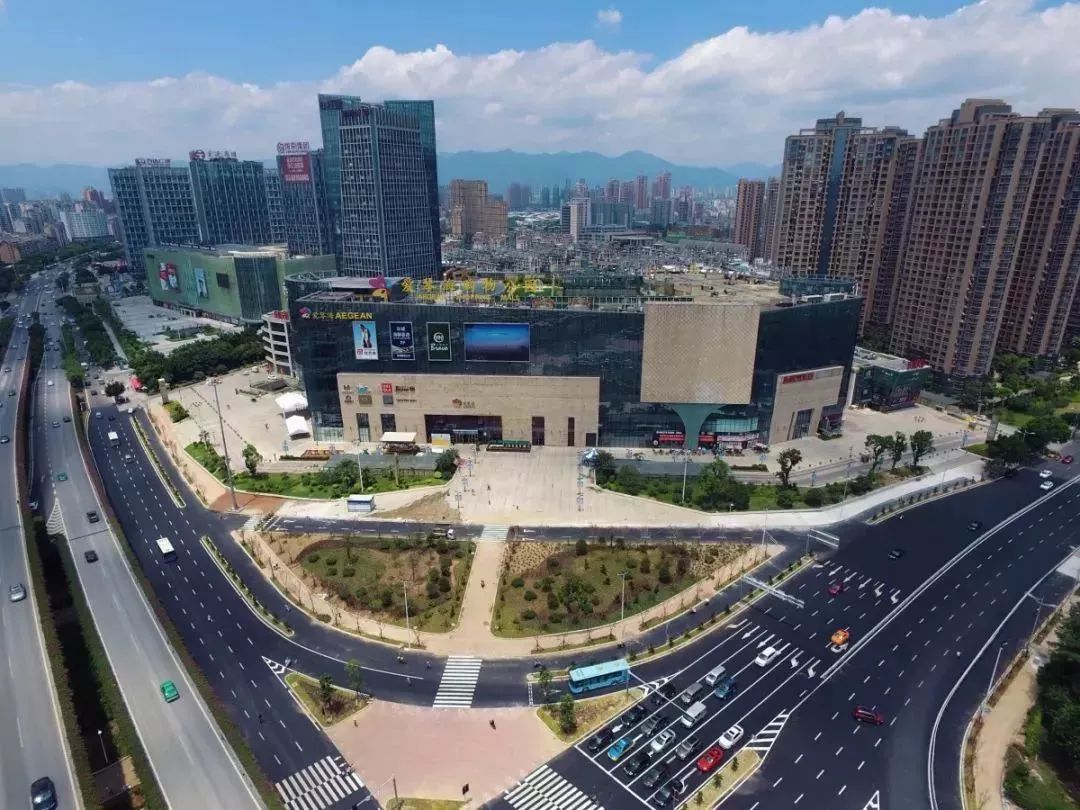 地铁2号线试乘券领取现场超火爆!我们汇总了沿线美景美食!