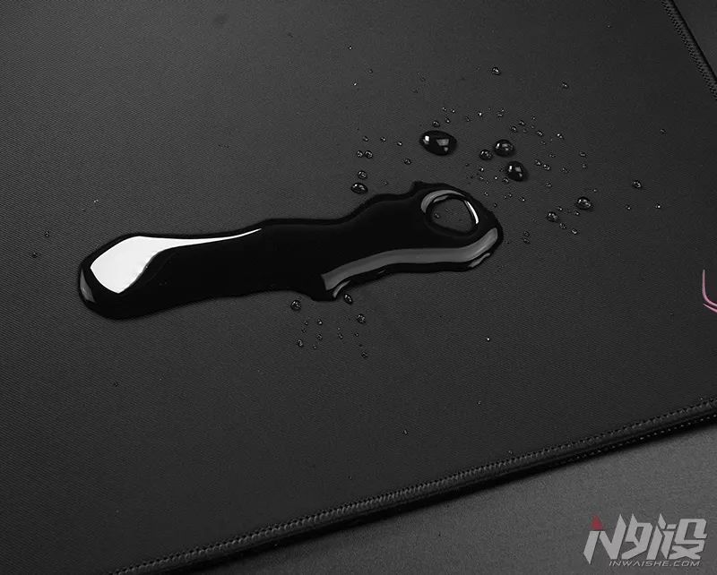 大牌游戏鼠标测评,火线竞技铝制金属游戏鼠标垫