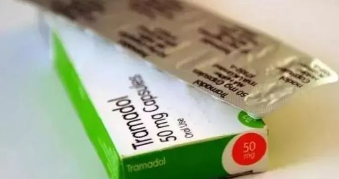 女人过海关被抓,女子在海关被判死刑