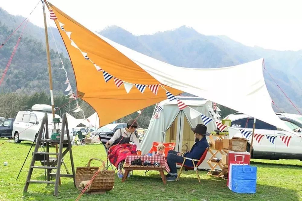 阿苗有话说|如果潮流圈有“共享衣橱”，我就没有物欲了吗？