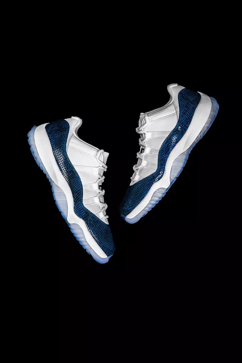 airjordan11low黑红测评,airjordan11lowwhitebred上脚图