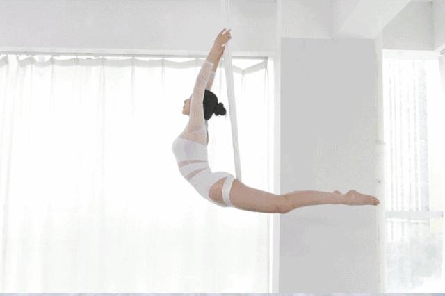 刘涛、沈月塑形私教：每天15分钟，教你轻松打造一双长白细直性感美腿