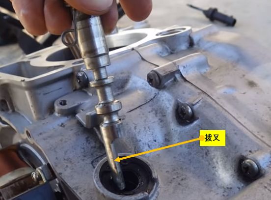 烧离合器前的征兆,导致离合器烧了的原因