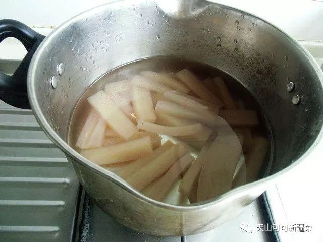 去掉魔芋碱味？只需这一步骤就够了，太下饭好吃了