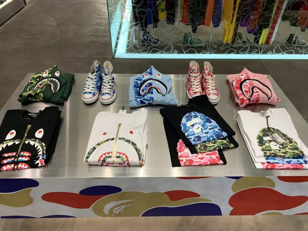 曼谷球鞋图片大全,泰国曼谷球鞋实体店