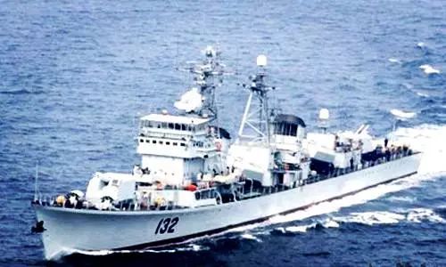 海军战舰舰徽图片,三型战舰舰徽