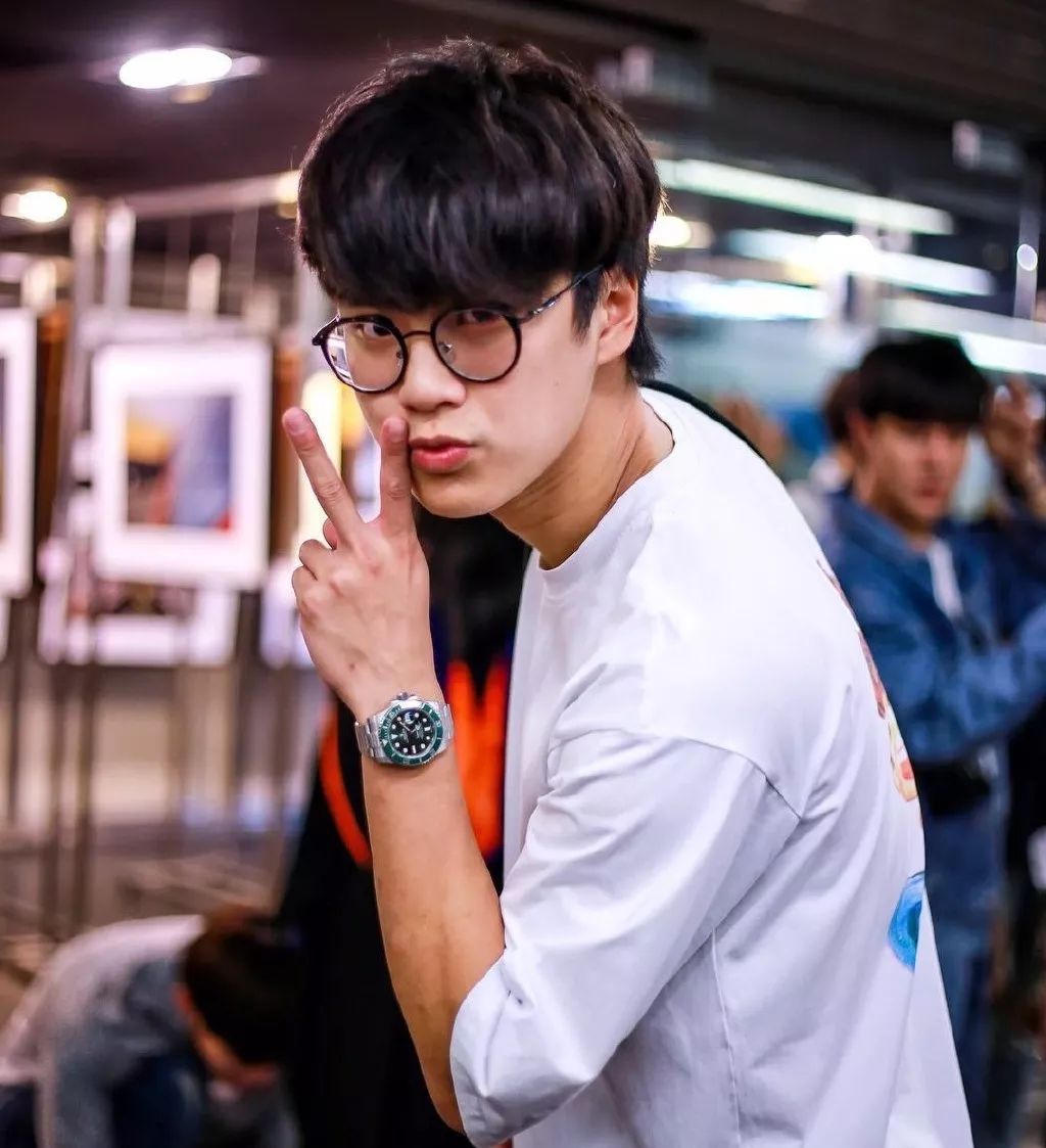 出道20年却一直出演烂片,出道4年演了5部电影火了3部