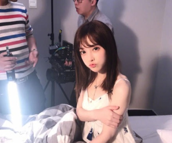 鹿晗关晓彤连续5年庆生,鹿晗生日视频关晓彤