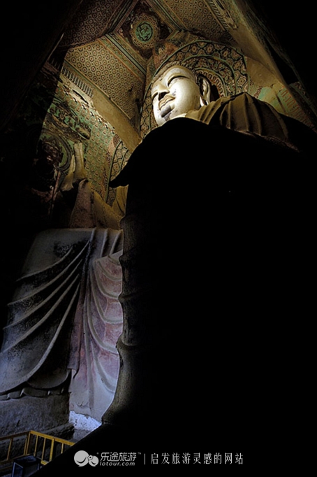 人们对敦煌莫高窟的赞誉,当代人对莫高窟的保护