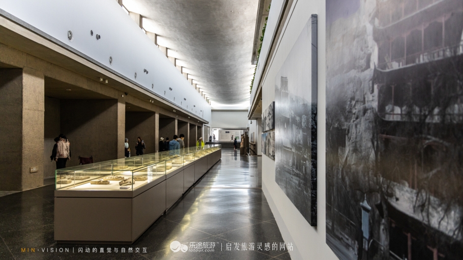 人们对敦煌莫高窟的赞誉,当代人对莫高窟的保护