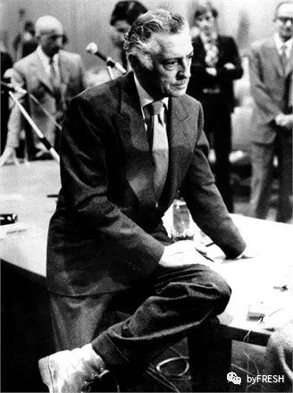 想成为一个富有的人,希望自己成为一个会赚钱的人