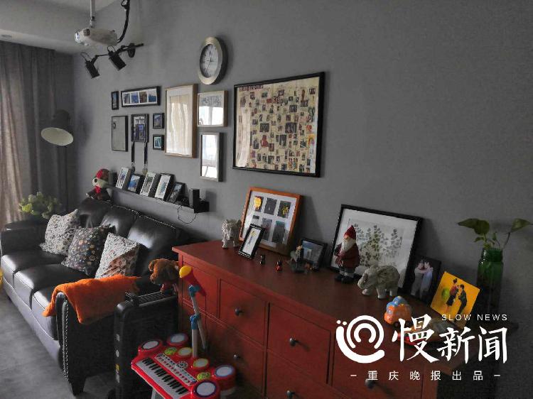 慢新闻·人物|斯威海报的“灵魂画师”：将球队画进二次元做有重庆味道的设计