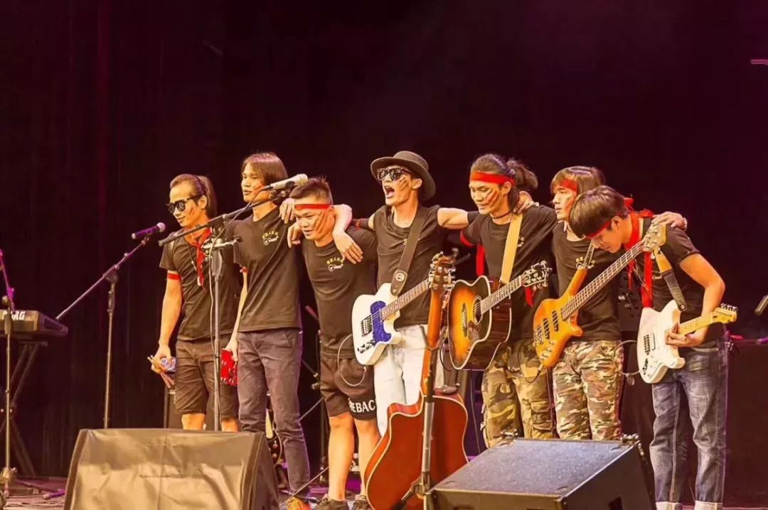 千年等一回演唱会最新,百年青春等一回完整视频