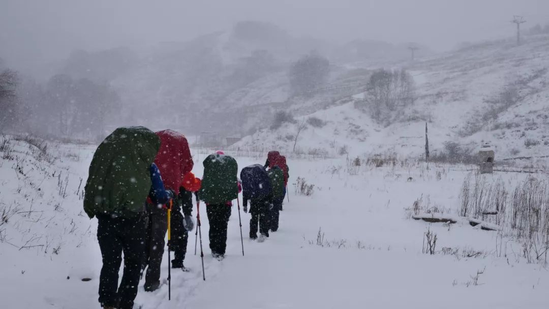 他们的青春，有你年轻时玩户外的影子