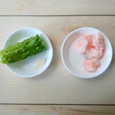 宝宝黄瓜胡萝卜虾丸,黄瓜鲜虾丸的制作方法