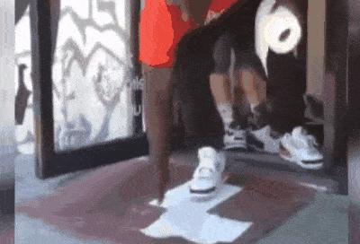 曝光这家“喜”鞋店!听说临沂的Sneaker找他找疯了!