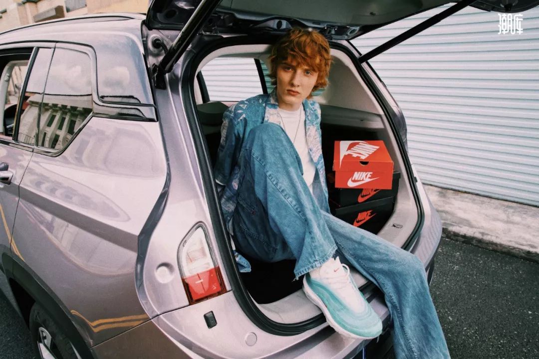 现在买球鞋真的便宜了吗,为什么球鞋的价格每天都在变