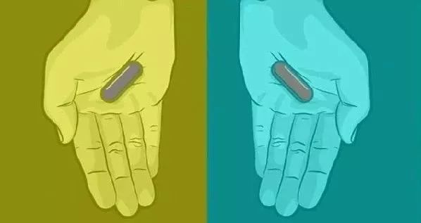 颜色有争议的鞋子是灰绿还是粉白,这个鞋子到底是灰绿还是粉白