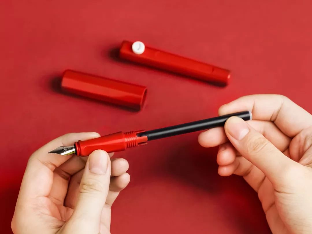 好看儿童小巧轻便钢笔大测评,学生便宜又好看的钢笔