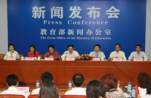 中专逆袭故事,职校的故事