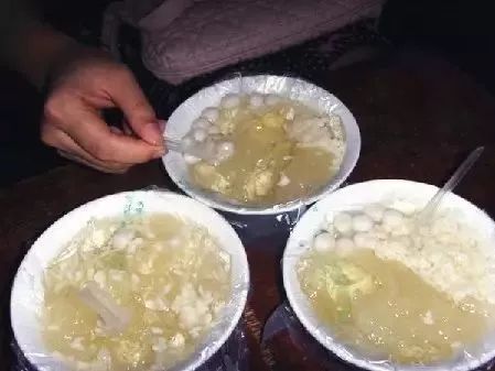 冰粉夏季糖水,冰冻西米露凉粉