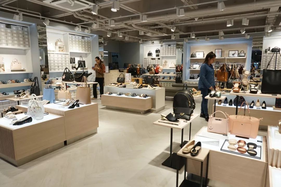 泰国曼谷值得买的衣服,泰国旅游购物潮牌推荐