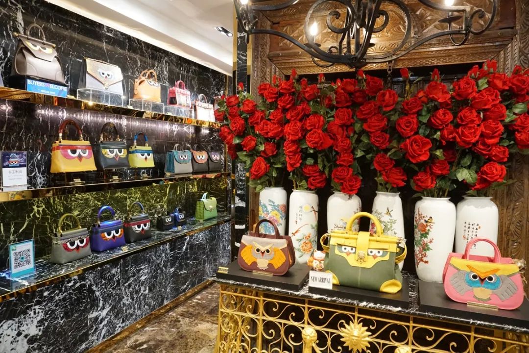 泰国曼谷值得买的衣服,泰国旅游购物潮牌推荐