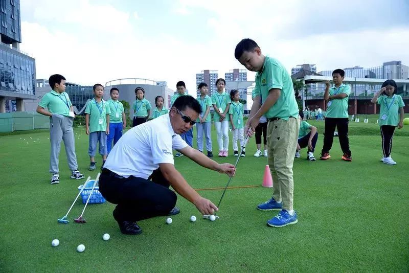 观澜湖夏令营600多人,观澜湖高尔夫夏令营