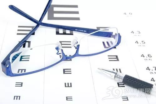 青少年视力矫正多久回本,高价视力矫正骗局揭秘