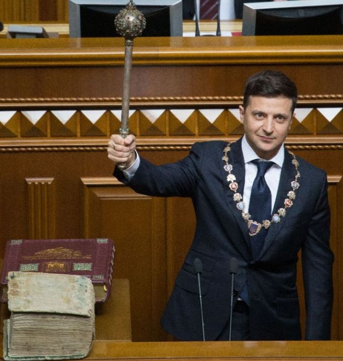 乌克兰新总统就职,乌克兰总统不离开首都