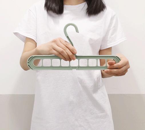 魔术衣架可以挂几件衣服,魔术衣架1个顶8个衣柜瞬间扩容8倍