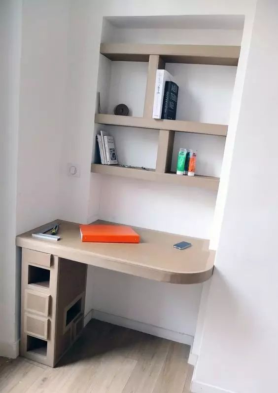 只用瓦楞纸就可以做出一件件家具，简直酷爆了