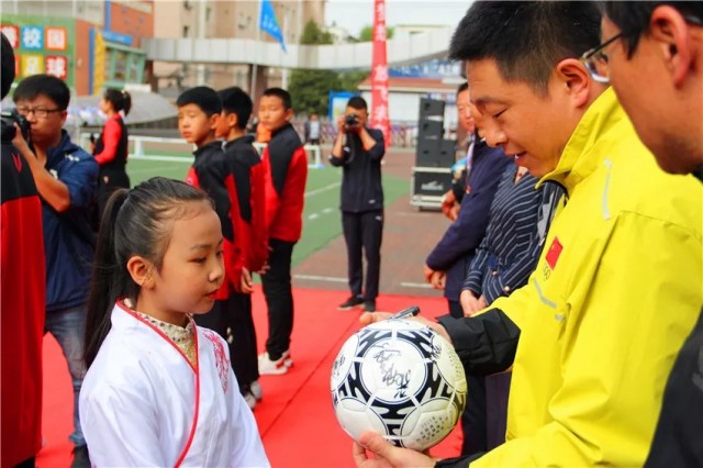赛罕区锡林南路小学分校足球比赛,赛罕区校园足球赛