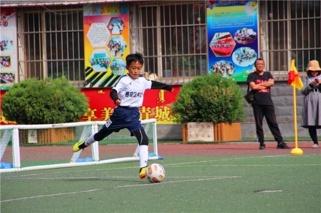 赛罕区锡林南路小学分校足球比赛,赛罕区校园足球赛