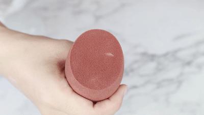 买了很多眼影却还是不会画,买了好多化妆品