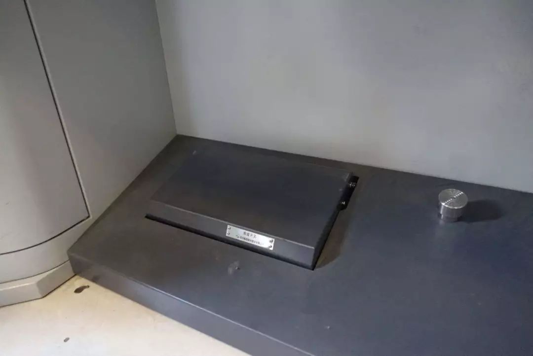 他手握7本火车驾照，却拿不到小客车驾照？因为…