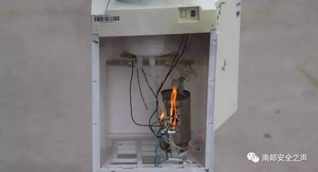 饮水机干烧有什么后果,饮水机干烧会导致火灾吗